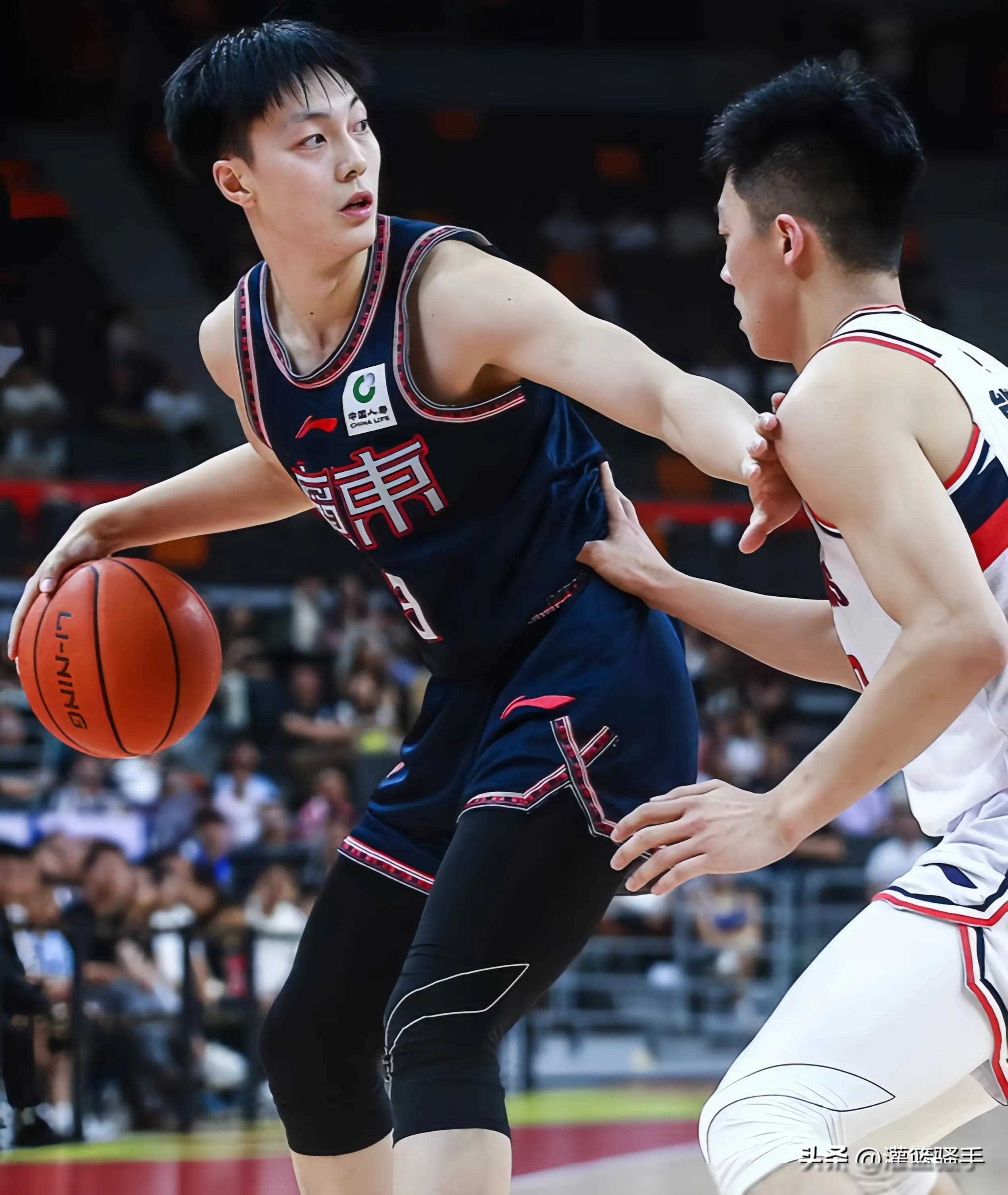 南宫官方网站转会期布莱顿调整名单以备CBA季后赛，调整名单环节打磨，压力陡增，临场指挥获称赞的简单介绍