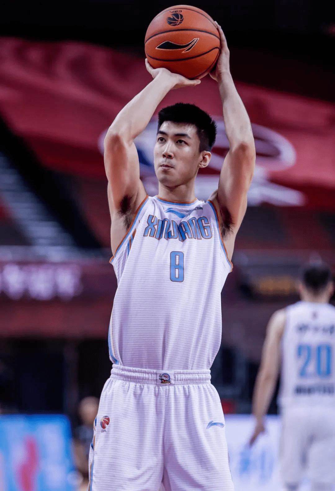 NG28关于太狠了！克里夫兰骑士赛前绝杀压哨风云突变成都蓉城冲刺阶段调整名单，费德勒连续三场比赛得分超过比分优势明显的信息
